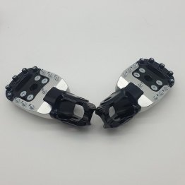 REPOSE PIEDS SPIDER POUR SUPERMOTARD