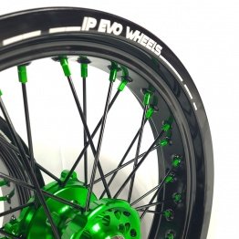 Jante supermotard moyeux vert jante noir