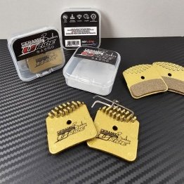 Plaquettes de frein céramique URIDE pour Talaria