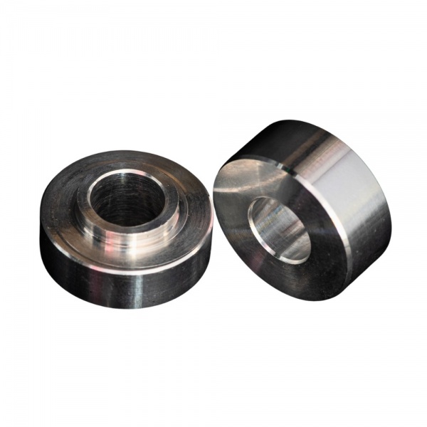 Entretoises pour étrier radial supermotard