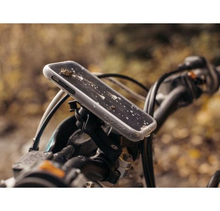 Protection étanche QUAD LOCK Poncho - iPhone 13 Pro