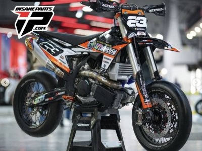 VM Racing en France c'est chez insane-parts.com